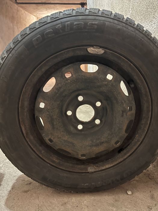 Зимни гуми с джанти