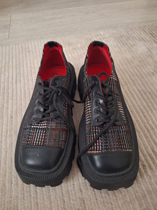 Лоферы женские, черные