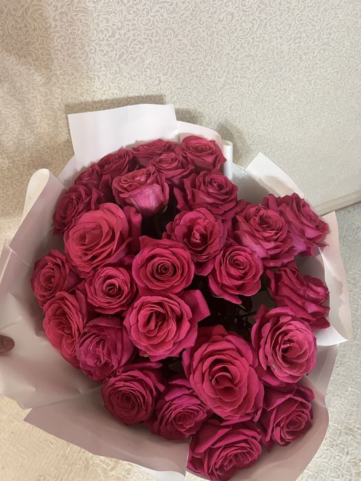 Букет розовых роз 25шт