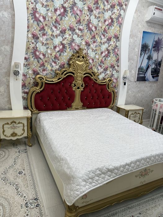 Спальный гарнитур