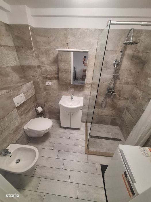 Studio bloc nou Ostroveni