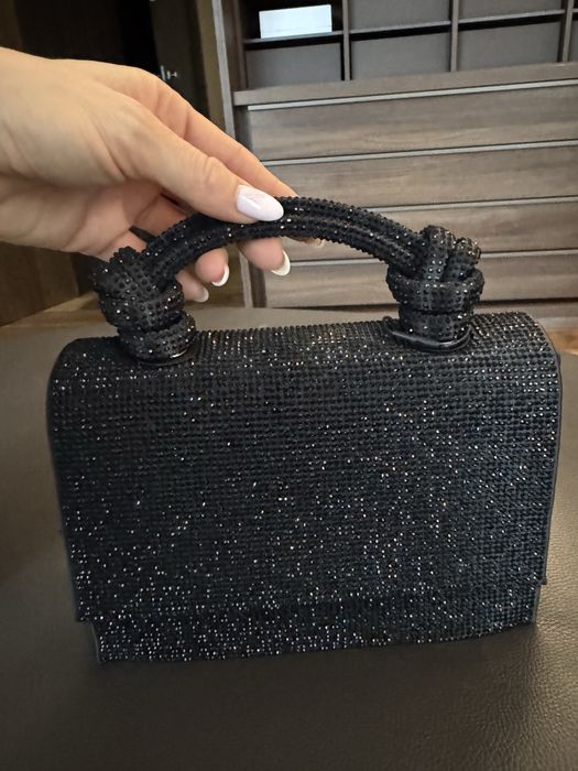 Чисто Нови Дамски Дрешки+чанти