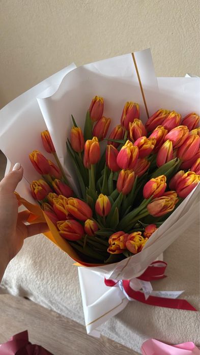 Цветы букет тюльпаны