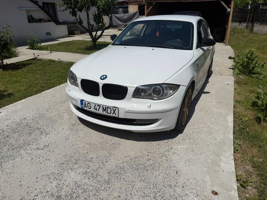 Bmw seria 1 123d 204 cp automat
