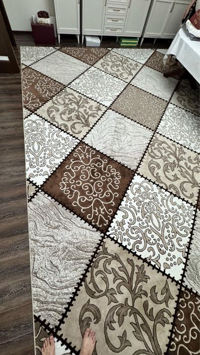 Продам ковер в отл состоянии