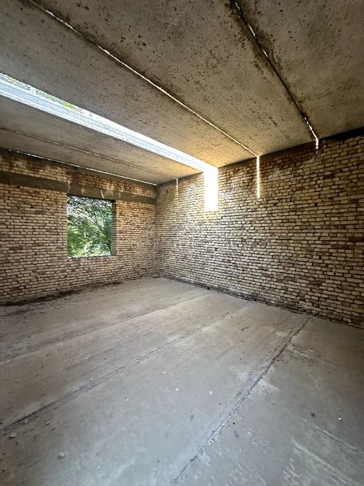 2 sotixli soy bo‘yidagi ajoyib hovli