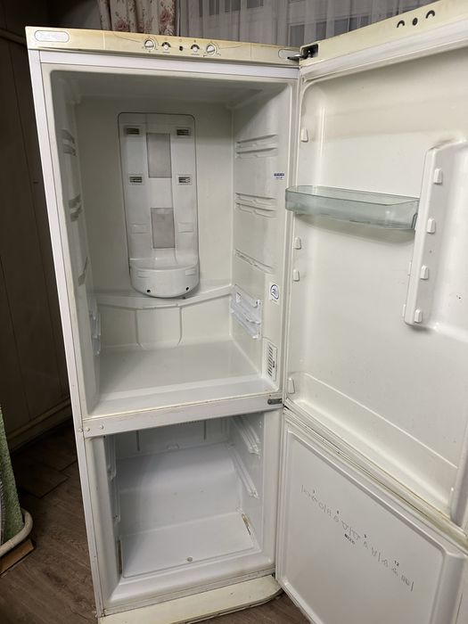 Ремонт холодильников