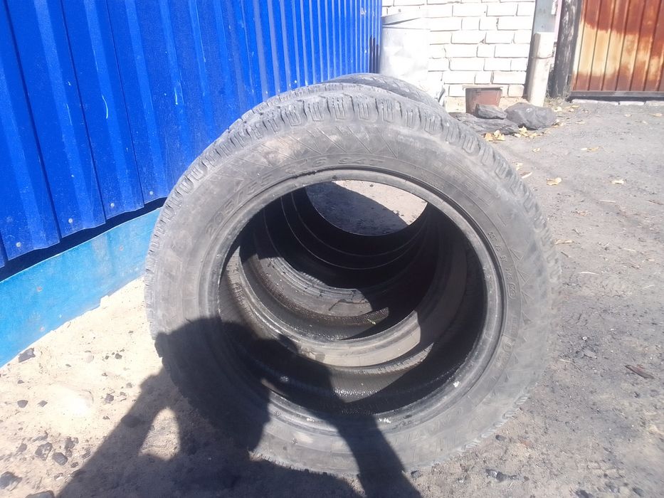 Продам зимнию резину