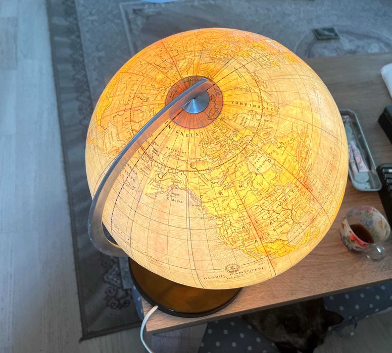 Glob pamantesc romanesc iluminat 1967 Brasov original functional