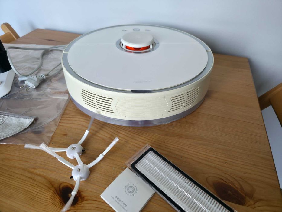 Xiaomi Roborock S5 MAX - робот за сухо и мокро почистване