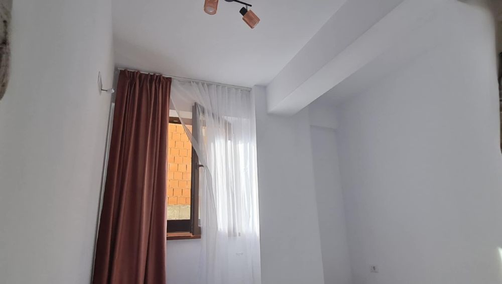 apartament 3 camere