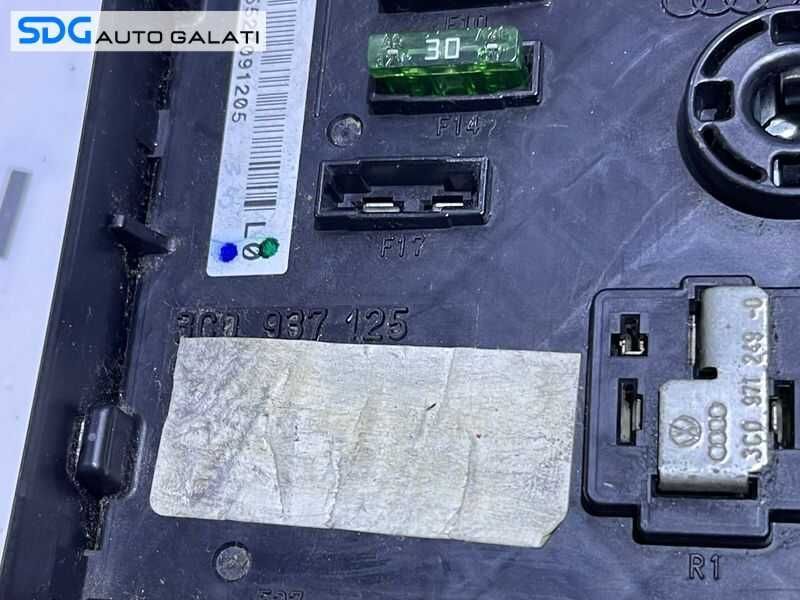 Panou Tablou Sigurante Relee VW Sharan 2011 - 2016 Cod 3C0937125 [B0035]