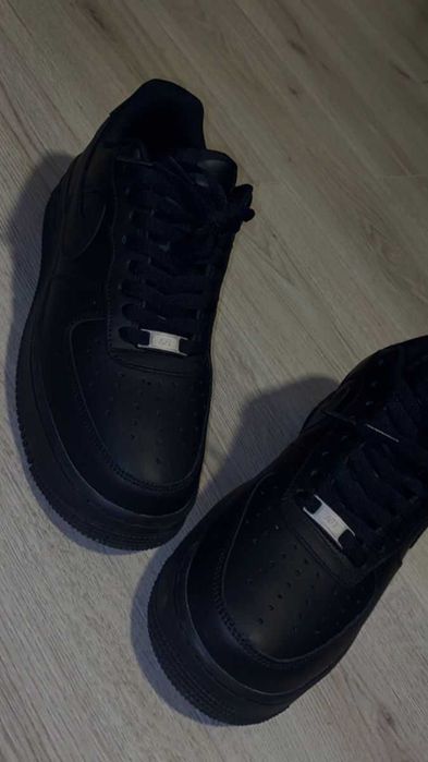 Nike Air Force 1 Black