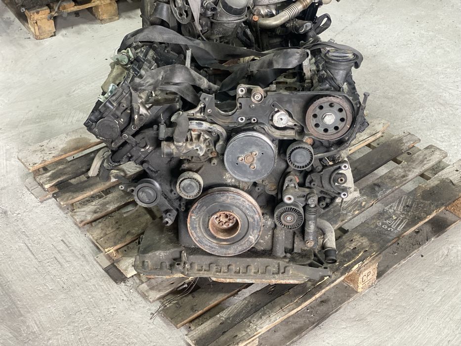 dezmembrez Motor audi a4 b8 2.7 CAMA euro 5