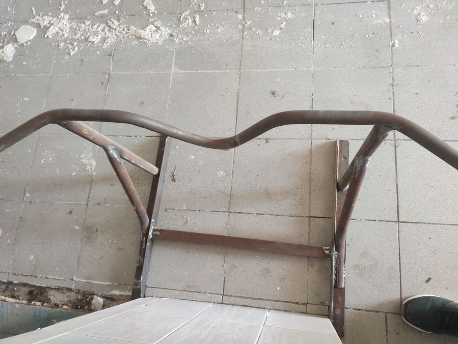 Продам турник самодельный