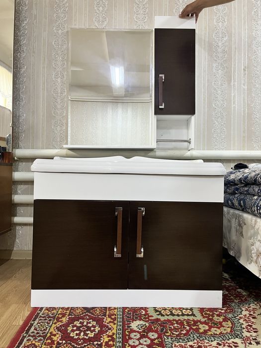 Подвесной шкаф для санузеля Osma shkof hommom uchun