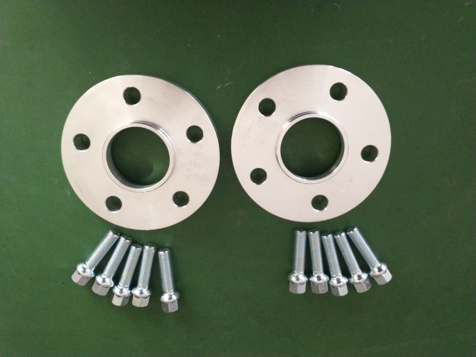 Flanșe distantiere 5 x 100 Golf 4 grosime 13 ,15 , 20 mm