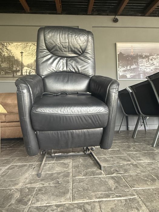 Fotoliu Recliner Electric din Piele – Relaxare & Funcție Medicală de Ridicare (Stand-Up Assist)