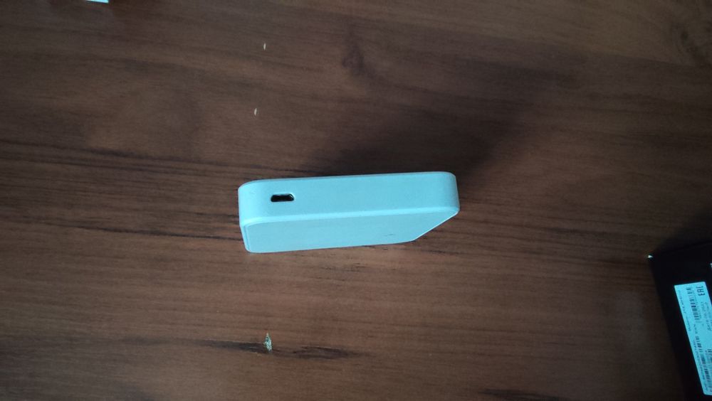 Продам роутер от билайн срочно