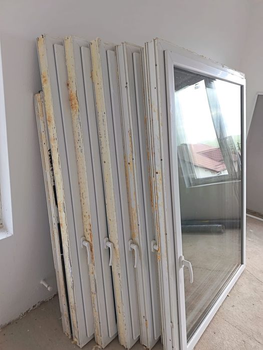 Vând geamuri termopan PVC – 3 rânduri de sticlă – 120x165 cm