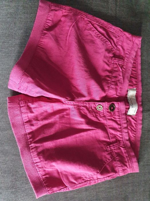 Pantaloni scurti Bershka