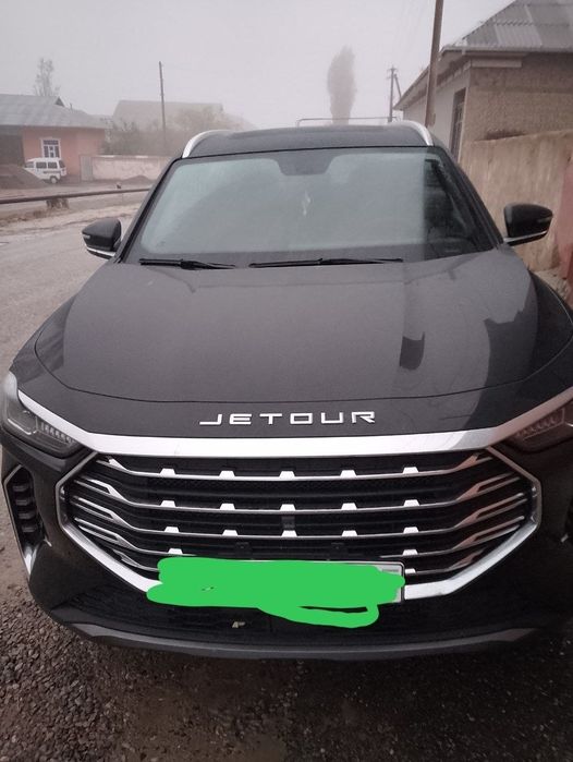 JETAUR  Moshina sotiladi bir qól minilgan xolati yaxshi