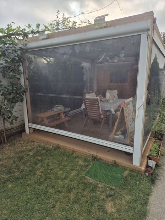 Vand pergola Mobexpert si rulouri transparente PVC, dimensiuni 3m si 4m pe inaltime 2.30m