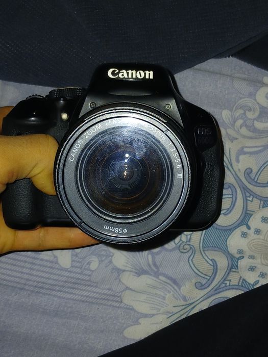 Kamera canon eos 600D