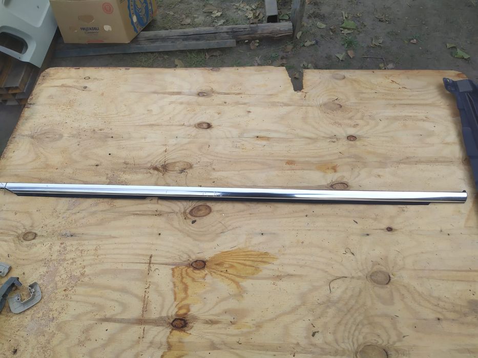 Мерседес 221 молдинг