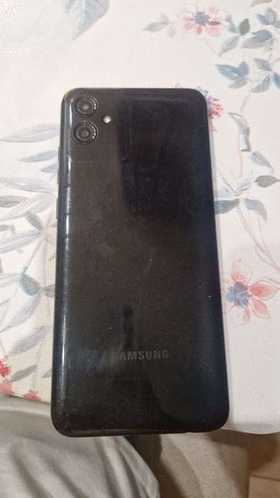 Продам телефон samsung