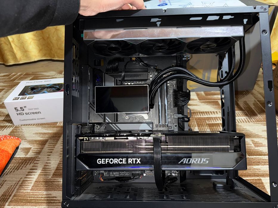 Продается фулл сетап компьютера. RTX 5070ti + Ryzen 7 7800x3d