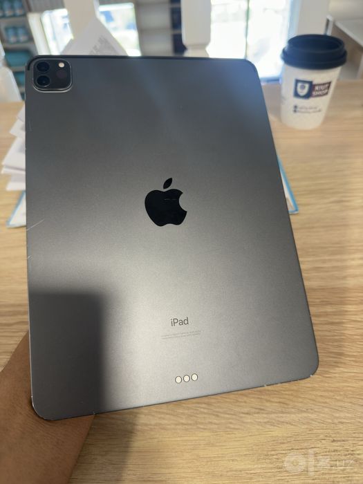 iPad pro 11 M2 512GB 85%