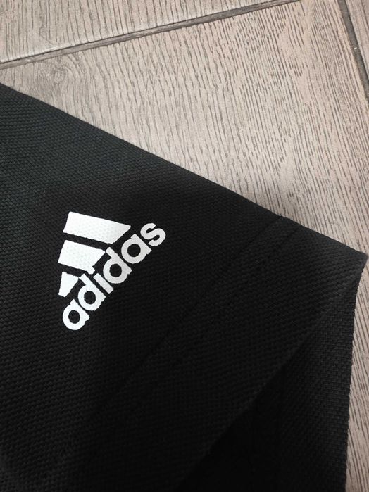 Tricou Adidas stare foarte bună mărime L-M