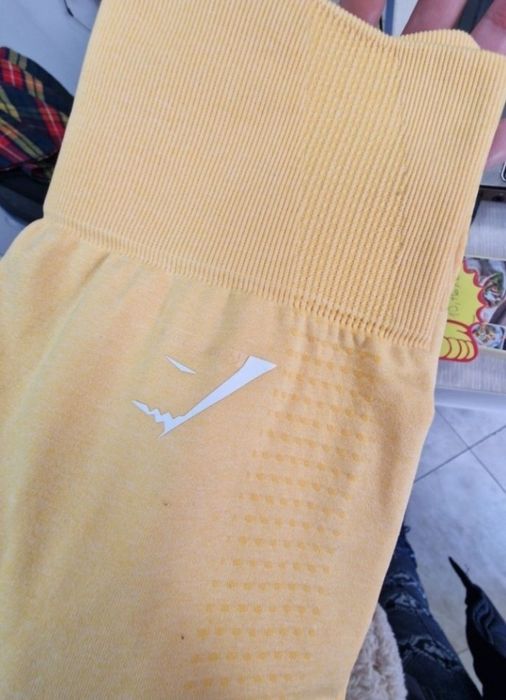 Gymshark жълт клин номер xs