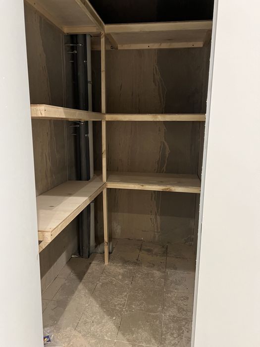 Столяр плотник, полки стеллажи для овощей