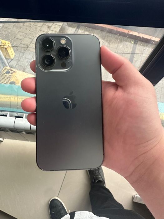 Iphone 13 pro в хорошем состояний
