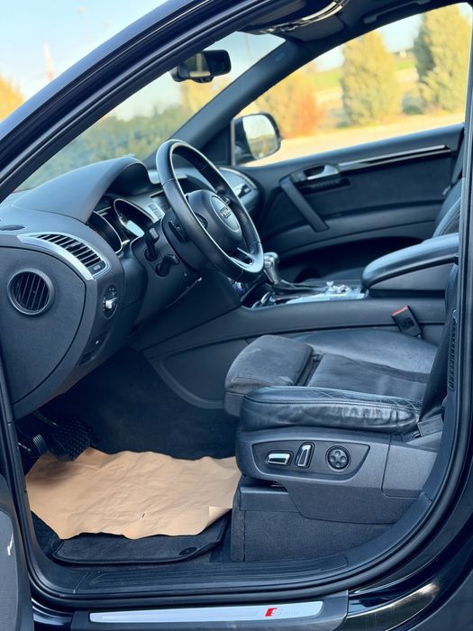 Audi Q7 Exclusive 3x S-line 2012 // 3.0TDI 245 CP Euro 5 // 7 locuri