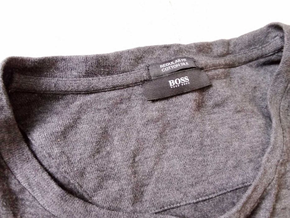 Hugo Boss памучна мъжка блуза с джоб