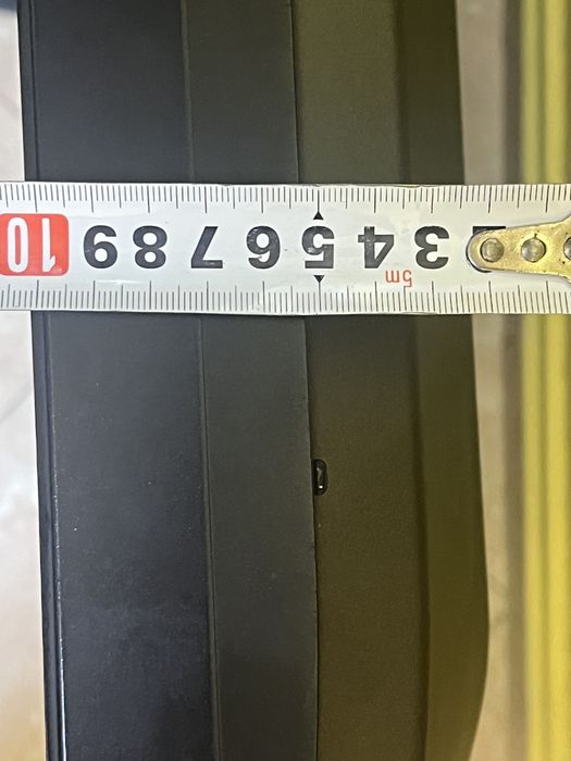 Неработещи плазмени телевизори Panasonic TH-50PY70P, за части и сцени.