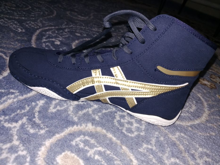 Asics  tiger люкс