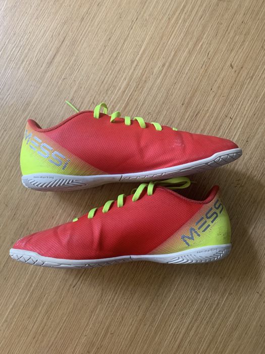 Adidas nemeziz Messi