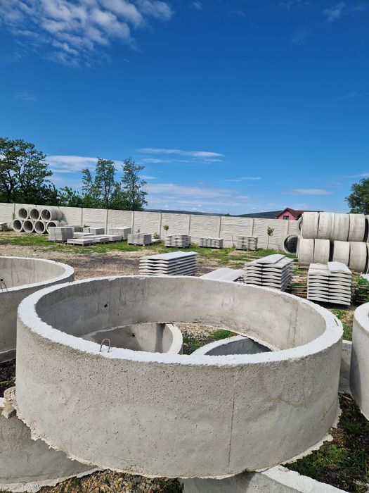 Tuburi de beton  / bazine / oale fântână/ stalpi/spalieri