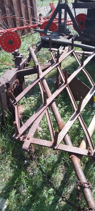 Продается плуг. Двухкорпусной.