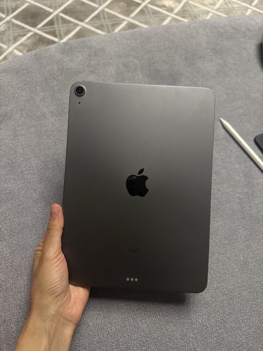 iPad Air 4 в комплекте с Magic Key Board