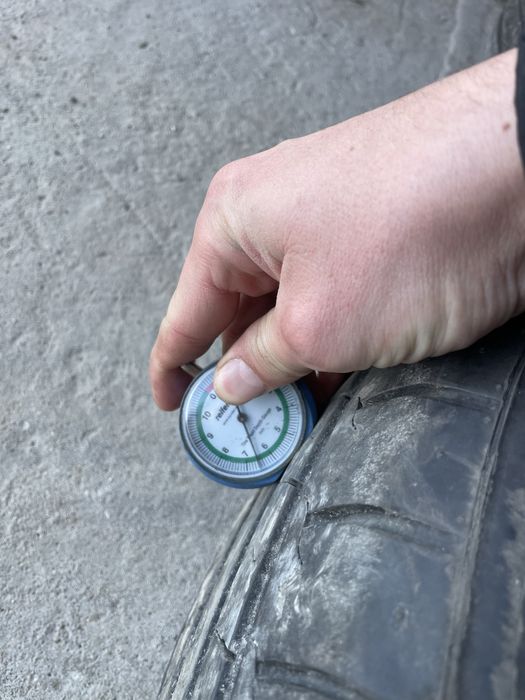 245/40/19 4бр. с джанти Ситроен