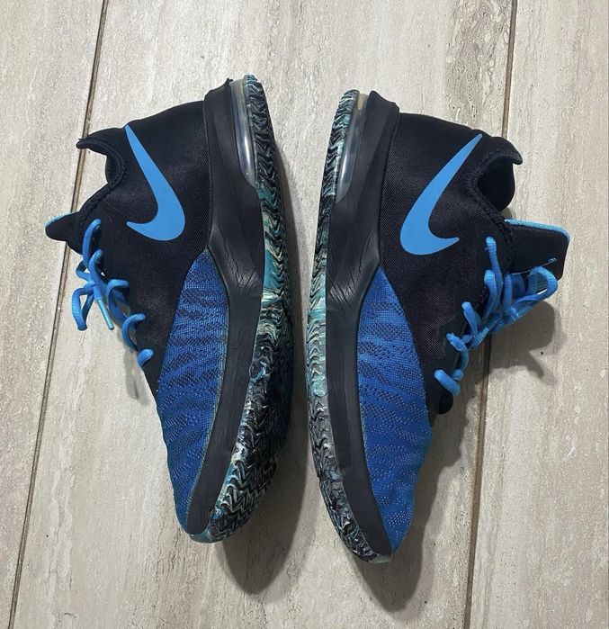 Adidasi Nike in stare buna