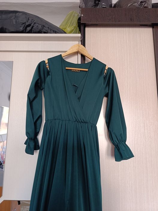 Продам платья в отличном состоянии