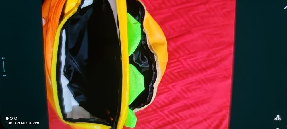 Сумка или барсетка)