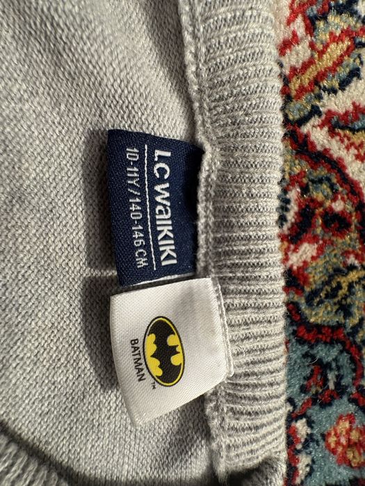 Серый свитер от Lc waikiki x batman