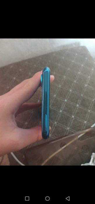HUAWEI P30 lite телефон